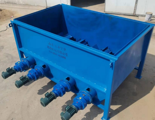 儲料(liao)喂料機